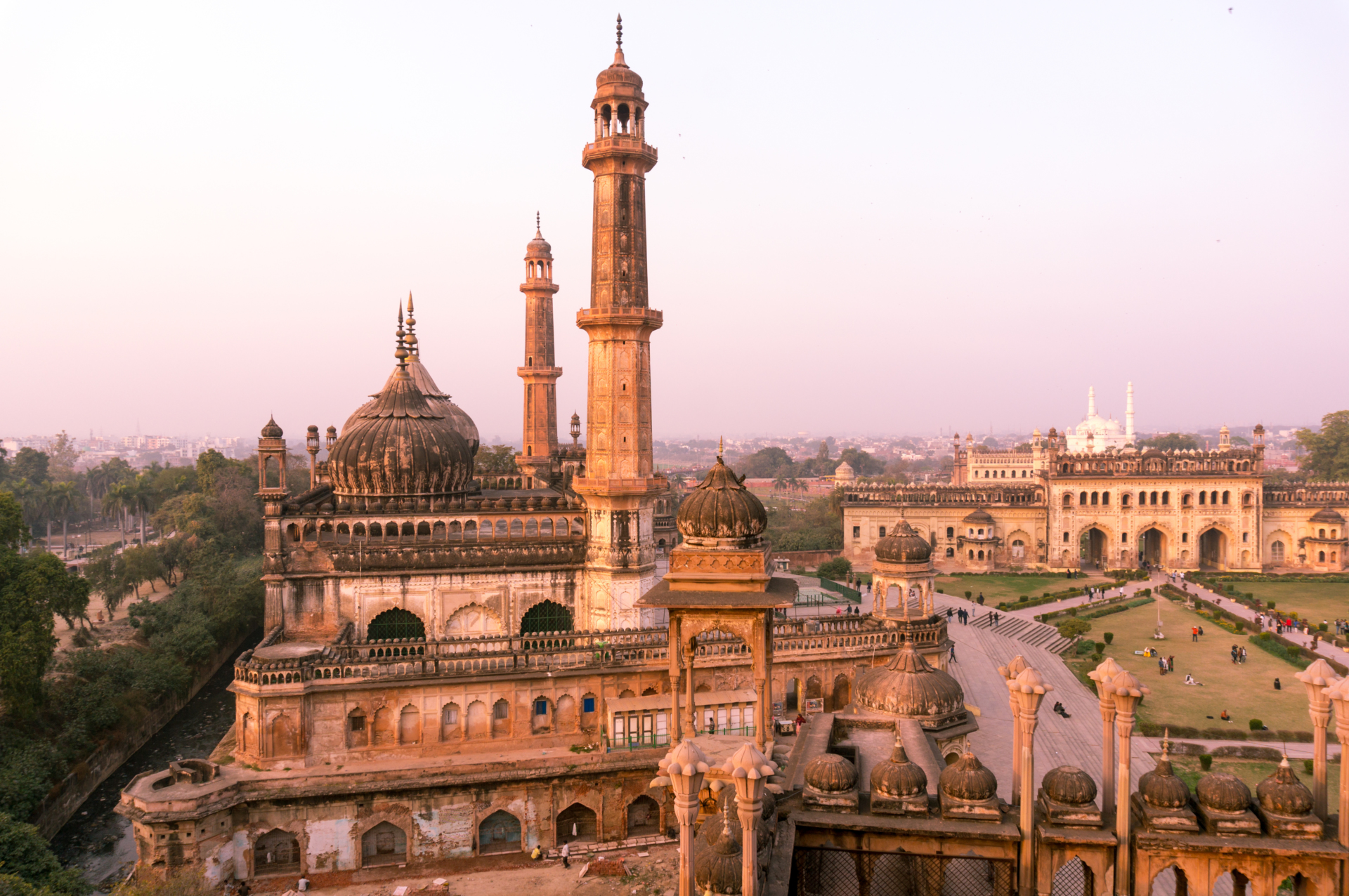 lucknow-mosque-inde