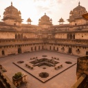 Orchha-Palace