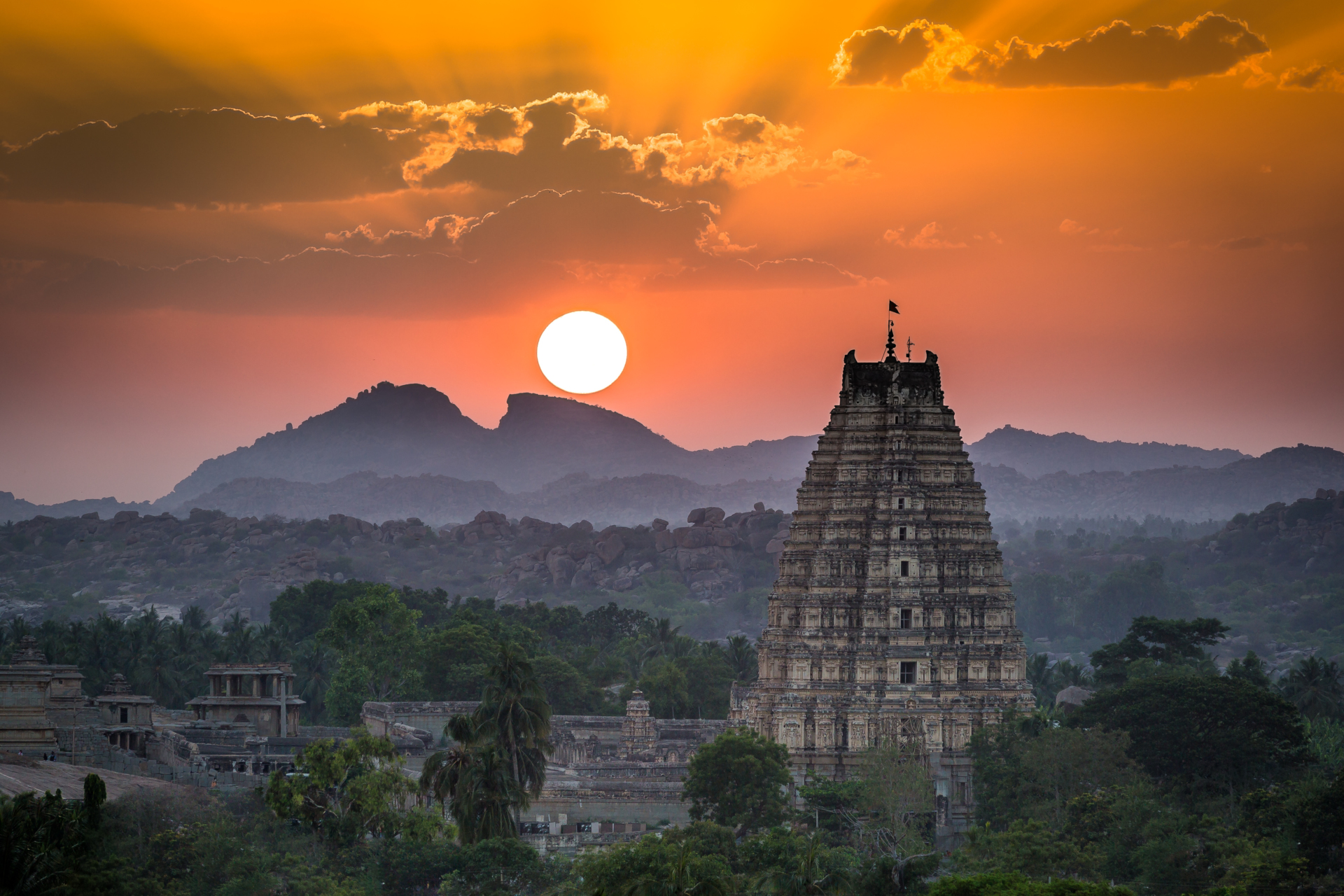 hampi-inde-hopset