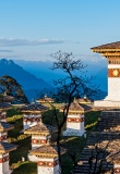 thimphu-bouthan-temple-montagnes