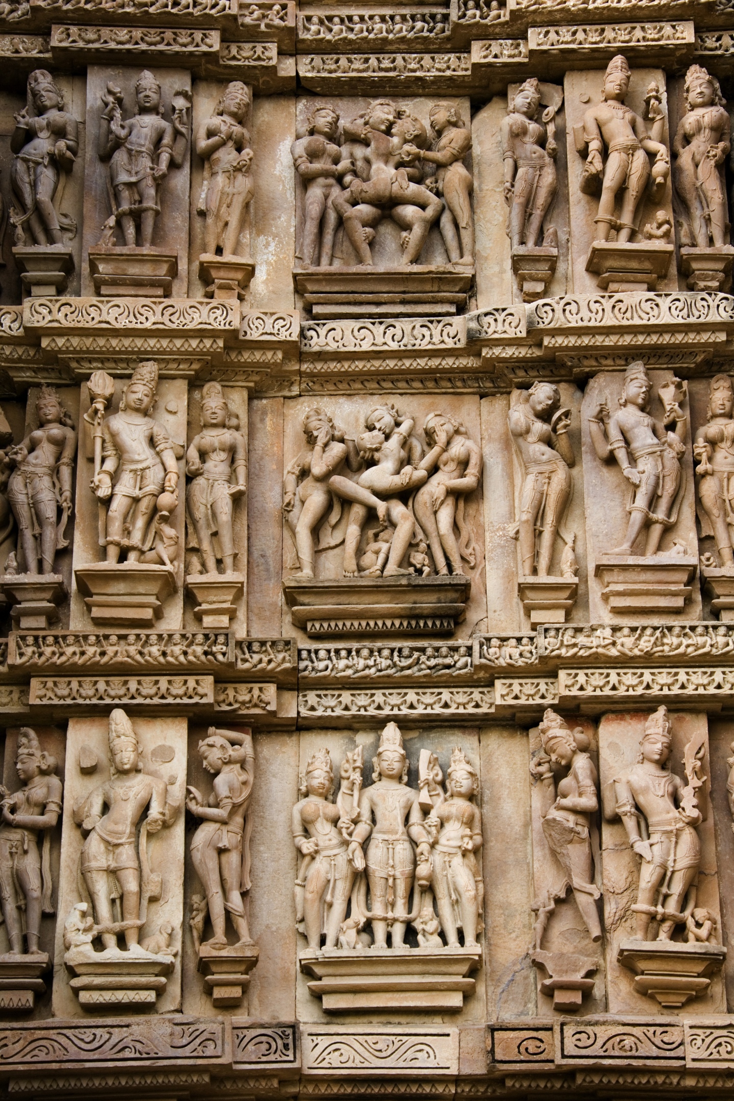 Khajuraho-Temples-motifs