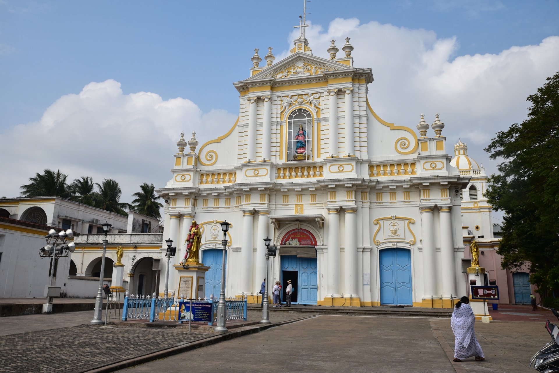 pondichery-cathedrale-inde