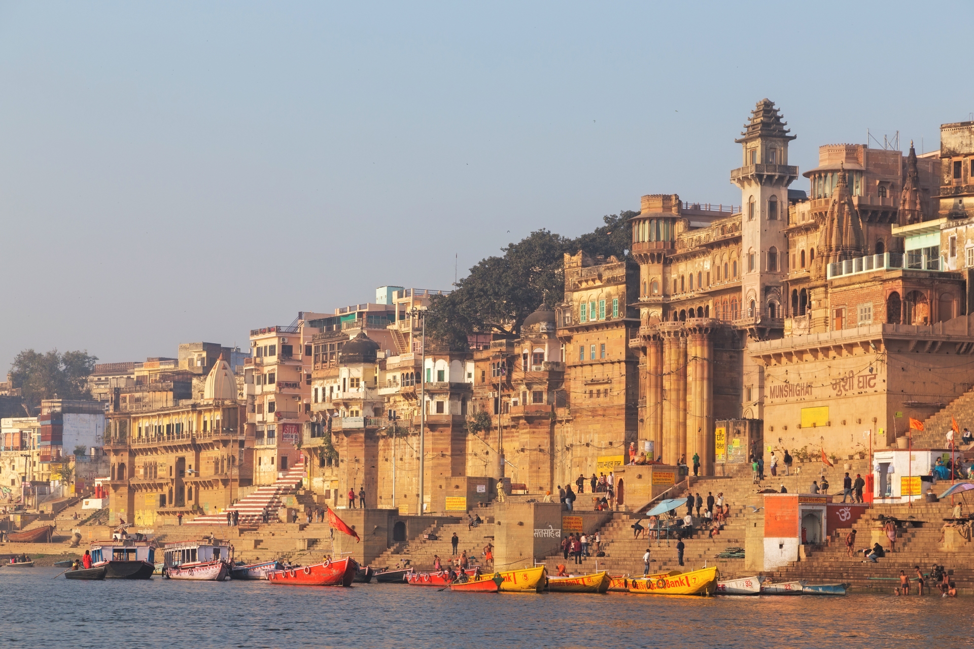 Varanasi - Ghat