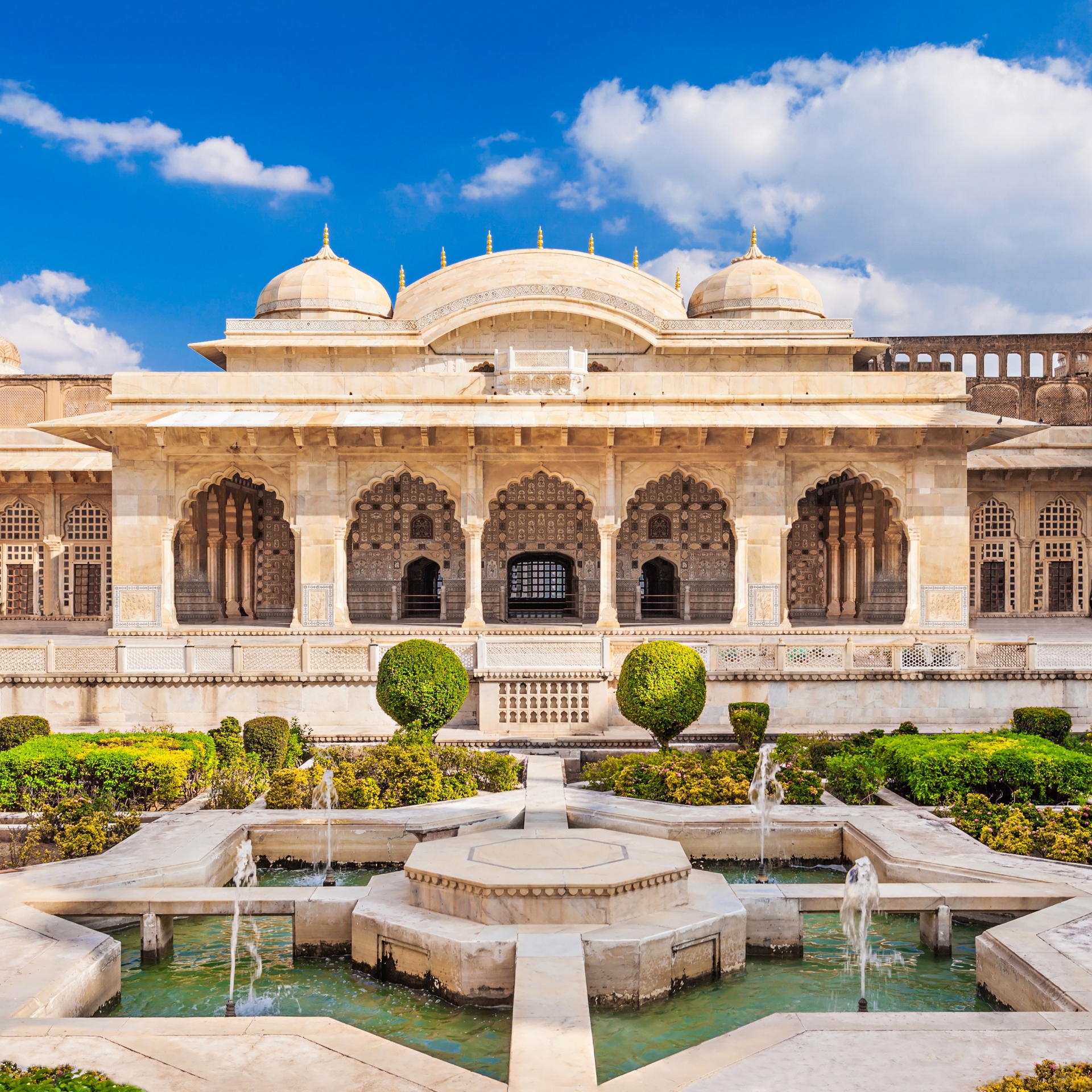 amer-fort-jaipur